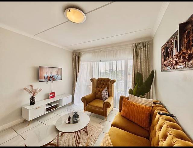 2 BEDROOM APARTMENT FOR SALE IN PRETORIA EAST